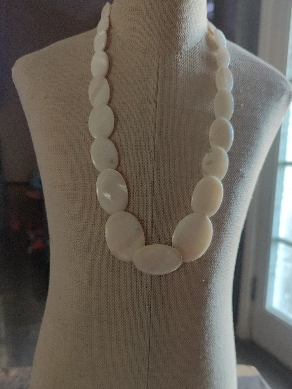 Classic White Oval Bead Necklace - Women Jewelry